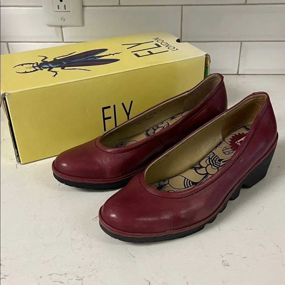 FLY London Women's Wedge Pump Bordeaux Pumps Size Euro 39 US 8 - 8 1/2 approx